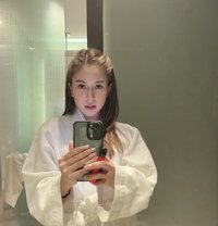 Quinn - puta in Manila