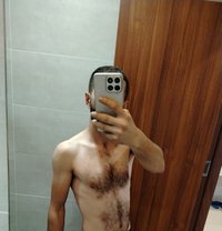 Samer - Male escort in Amman