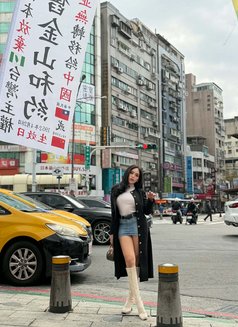 Qween of Ass Just Arrive - escort in Taipei Photo 1 of 8