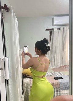 Qwensh - escort in Cairo Photo 2 of 2