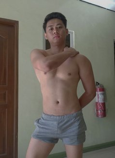 Qwerty - Acompañantes masculino in Riyadh Photo 1 of 6