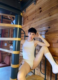 ⚜️ R A D İ K ⚜️ - Male escort in İstanbul Photo 22 of 22