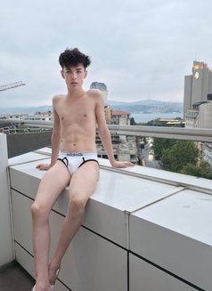 ⚜️ R A D İ K ⚜️ - Male escort in İstanbul Photo 8 of 14