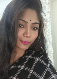 R̳a̳n̳i̳ (Real Meet and Cam Service) - puta in Bangalore Photo 3 of 4