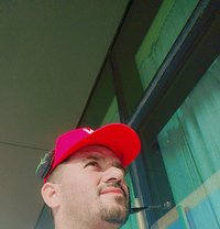 R K - Male escort in Dubai