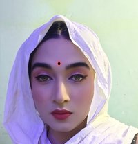 R O S E - Agencia de acompañantes transexuales in New Delhi