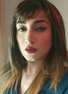 R O S E - Transsexual escort agency in New Delhi Photo 11 of 14