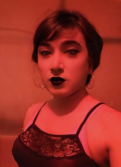 R O S E - Transsexual escort agency in New Delhi Photo 13 of 14