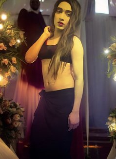 R O S E - Transsexual escort agency in New Delhi Photo 14 of 14