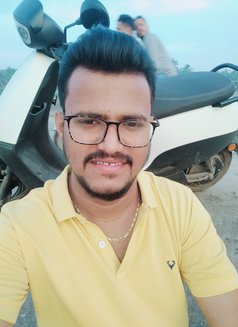 R. S - Male escort in Mumbai Photo 2 of 2