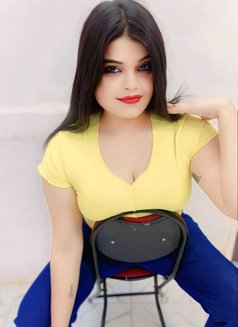 raadha here for real meet & cam - escort in Mumbai Photo 4 of 15