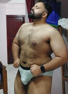 Raahul Male Escort/ Masseur - Male escort in Bangalore Photo 3 of 5