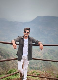 Raaj - Male escort in Indore Photo 3 of 4