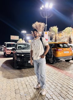 Raaj - Male escort in Jaipur Photo 3 of 3