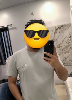 Raaj - Male escort in Mumbai Photo 1 of 3