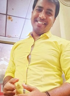 Raaj Sahu - Male escort in Ahmedabad Photo 6 of 8