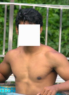 Raam for Women Non Paid - Acompañantes masculino in Bangalore Photo 2 of 5