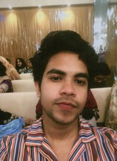 Rabbi - Male escort in Dhaka Photo 7 of 13