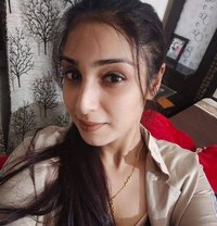 Rabiya Escort Live Meet - escort in Chandigarh