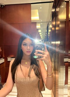 Rabiya Mae - escort in Makati City Photo 4 of 10