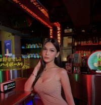 Rabiya Mae - puta in Makati City Photo 1 of 7