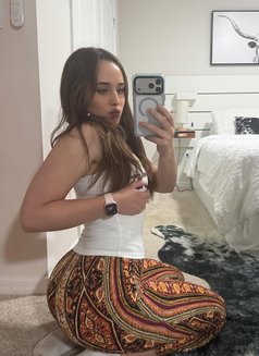 Racheal - escort in Yokosuka Photo 1 of 4