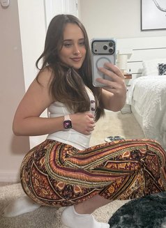 Racheal - escort in Yokosuka Photo 2 of 4