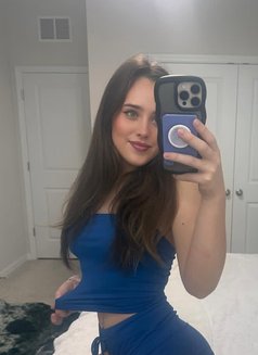 Racheal - escort in Barcelona Photo 1 of 4