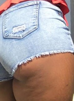 Racheal - puta in Abu Dhabi Photo 4 of 4