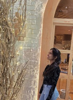 Rachel - escort in Candolim, Goa Photo 2 of 4