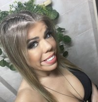 Rachel Wild - puta in Hanoi