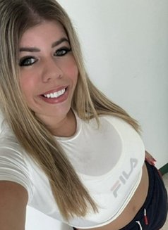 Rachel Wild - escort in Hanoi Photo 3 of 6