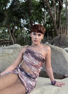 Rachell - masseuse in Abu Dhabi Photo 2 of 6
