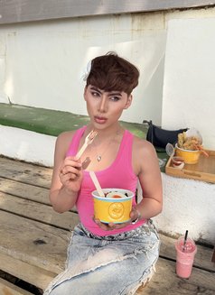 Rachell - masseuse in Abu Dhabi Photo 4 of 6