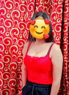 Rachna - escort in New Delhi Photo 1 of 4