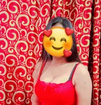 Rachna Available for Cam and Real Meet - escort in New Delhi Photo 1 of 4
