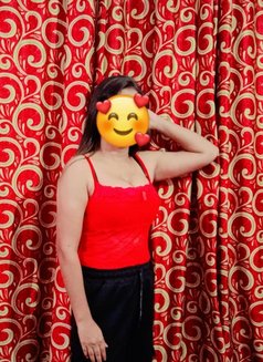 Rachna - escort in New Delhi Photo 2 of 4