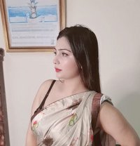Rachna Private Housewife - escort in New Delhi