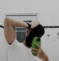 Radeesha Jay - Male escort in Colombo