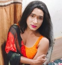 Radha - Acompañantes transexual in Hyderabad Photo 4 of 4