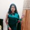 Radha - Acompañantes transexual in Hyderabad Photo 3 of 3