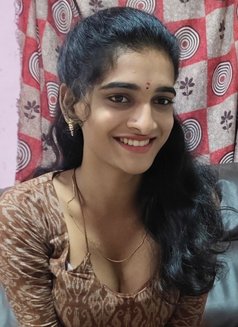 Radha Reddy - Transsexual escort in Hyderabad Photo 2 of 3