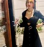 Radhi - Transsexual escort agency in New Delhi Photo 1 of 3