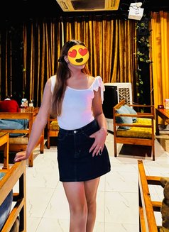 Radhika for hand cash service - escort in Kathmandu Photo 1 of 2