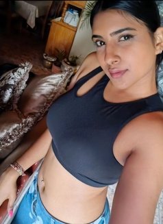Radhika Call Girl Service Available All - puta in Jaipur Photo 3 of 3