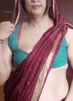 Radhika Cd - Transsexual escort in Lucknow Photo 1 of 1