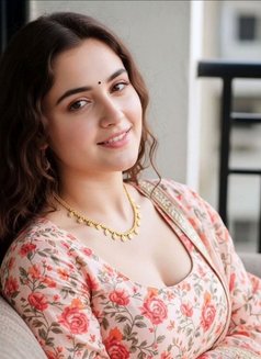 Radhika Doorstep Incall 24*7 - escort in Pune Photo 2 of 4