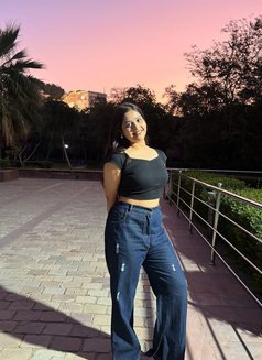 Radhika Doorstep Incall 24*7 - escort in Kolkata Photo 2 of 6