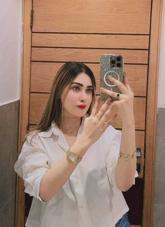 Radhika High Class Model - escort in Abu Dhabi Photo 4 of 6