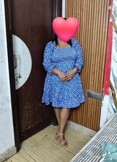 Radhika in full service &cam service - escort in Noida Photo 11 of 12